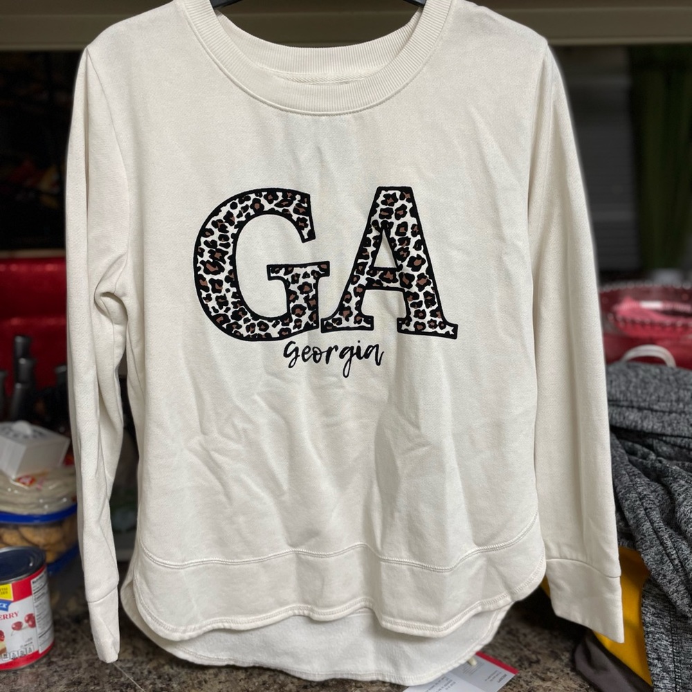 Medium long sleeve shirt nice and comfortable